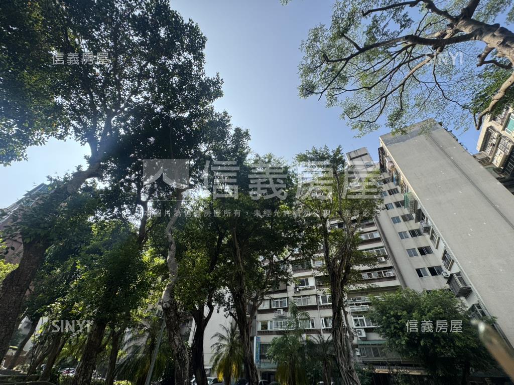 忠駝美裝潢三房房屋室內格局與周邊環境