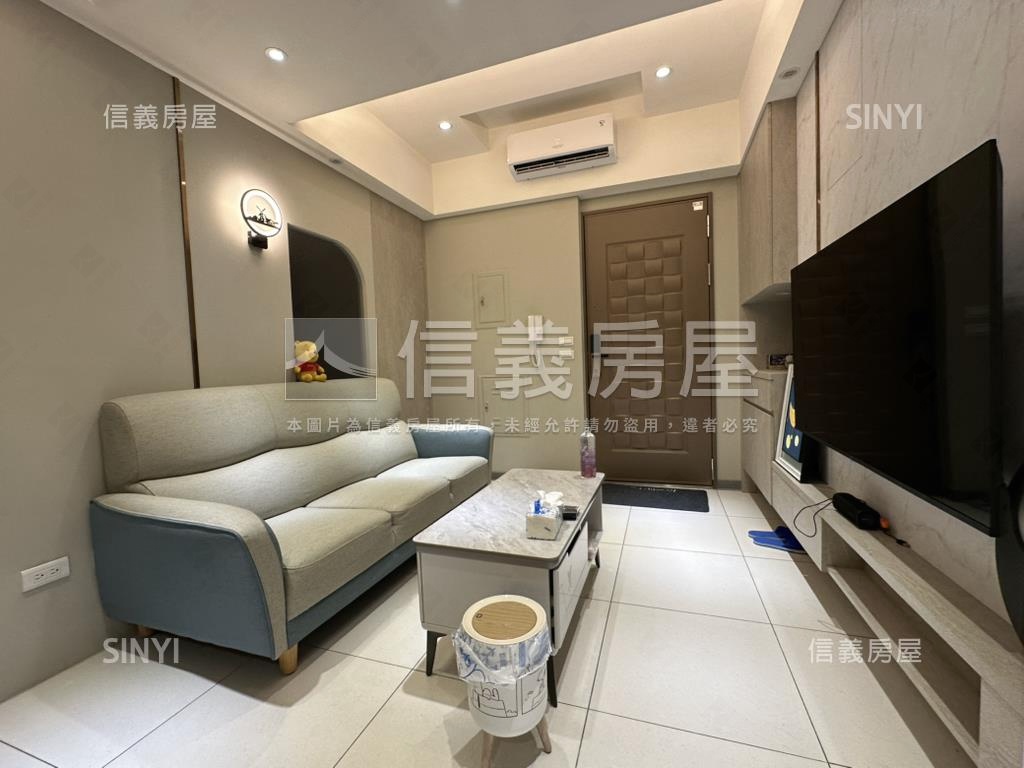 新航棧２房雙衛車位房屋室內格局與周邊環境