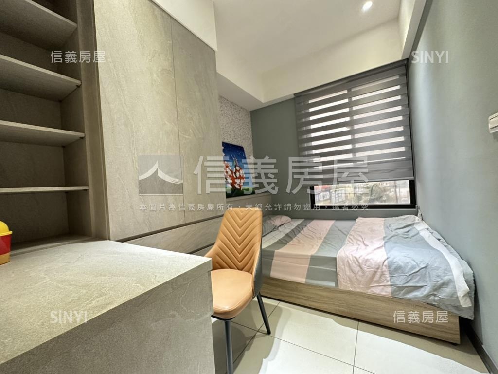 新航棧２房雙衛車位房屋室內格局與周邊環境