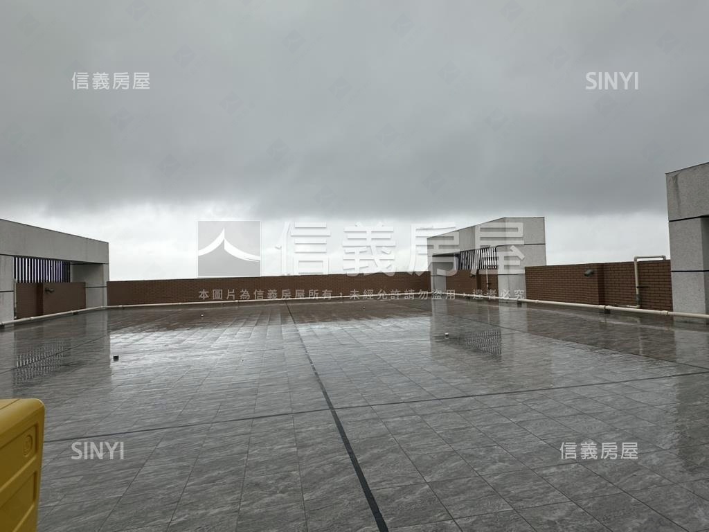 新航棧２房雙衛車位房屋室內格局與周邊環境