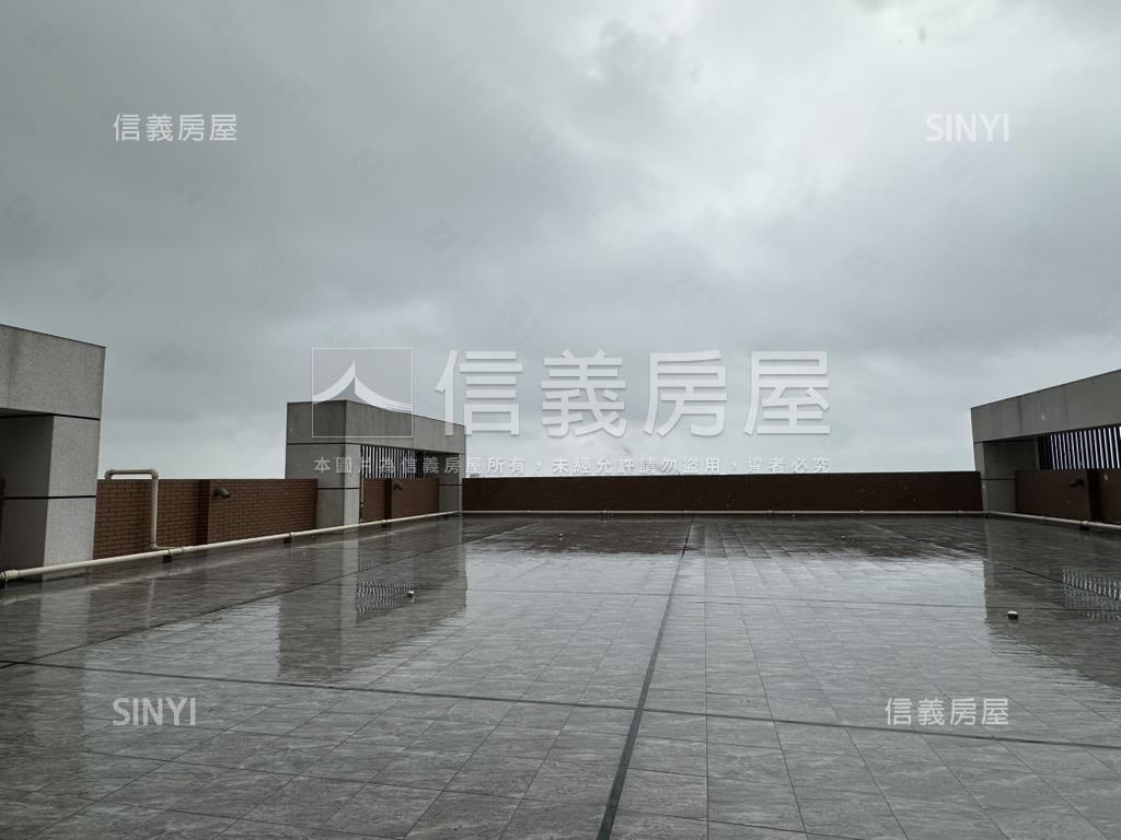 新航棧２房雙衛車位房屋室內格局與周邊環境