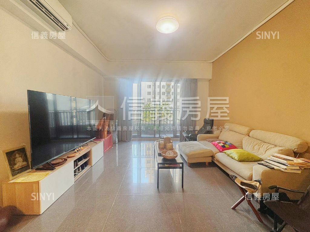 １２期雅砌三房三衛雙車位房屋室內格局與周邊環境