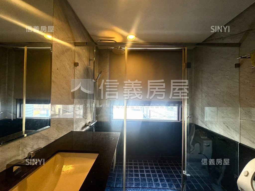 １２期雅砌三房三衛雙車位房屋室內格局與周邊環境