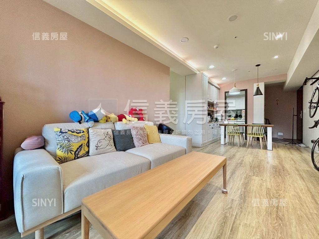 專任雙學苑高樓西南大三房房屋室內格局與周邊環境