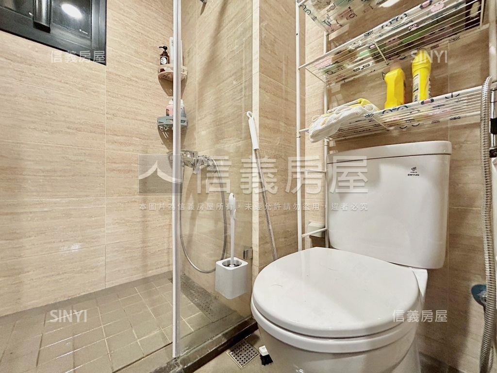 專任雙學苑高樓西南大三房房屋室內格局與周邊環境