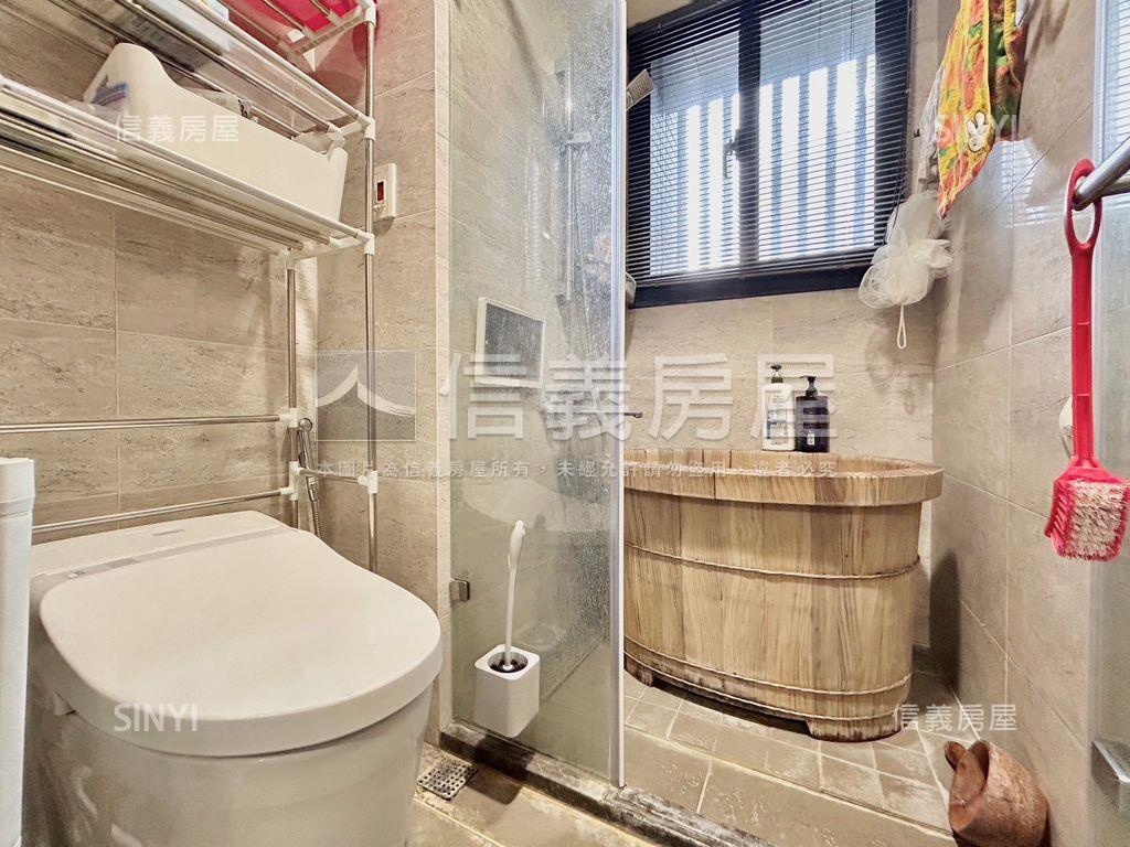 專任雙學苑高樓西南大三房房屋室內格局與周邊環境