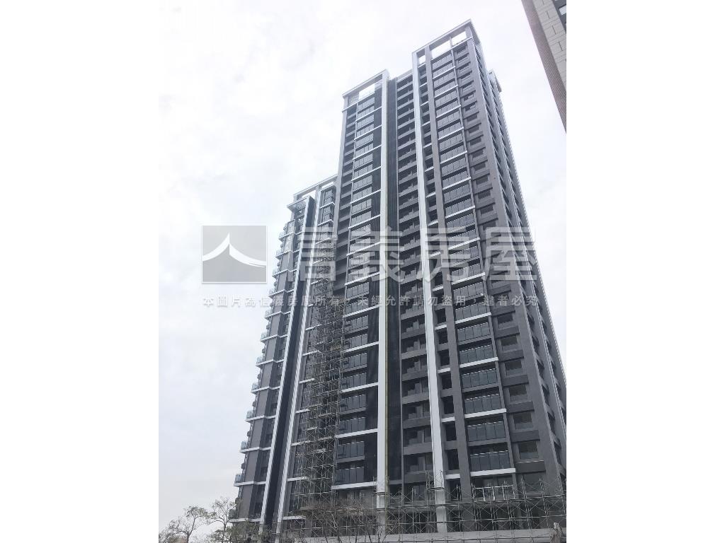 專任雙學苑高樓西南大三房房屋室內格局與周邊環境