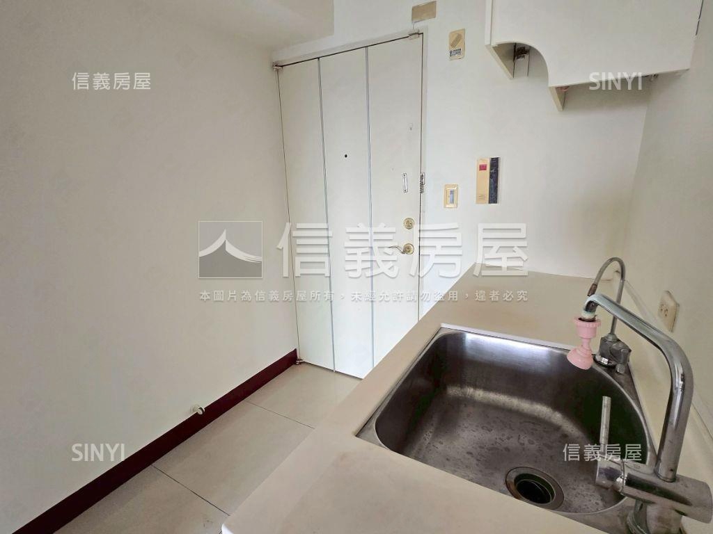 成大會館高樓景觀宅房屋室內格局與周邊環境