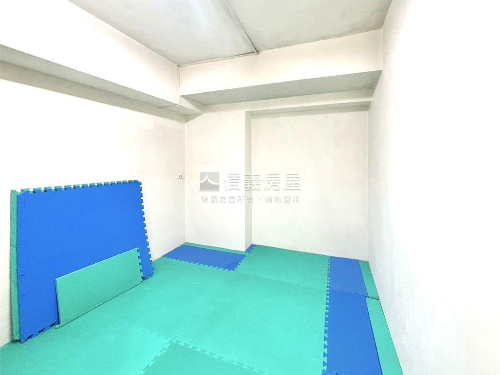 大智街稀有挑高一樓房屋室內格局與周邊環境