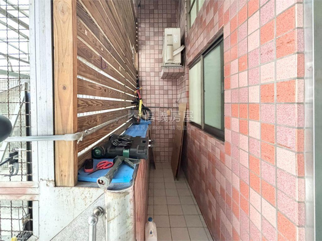 大智街稀有挑高一樓房屋室內格局與周邊環境