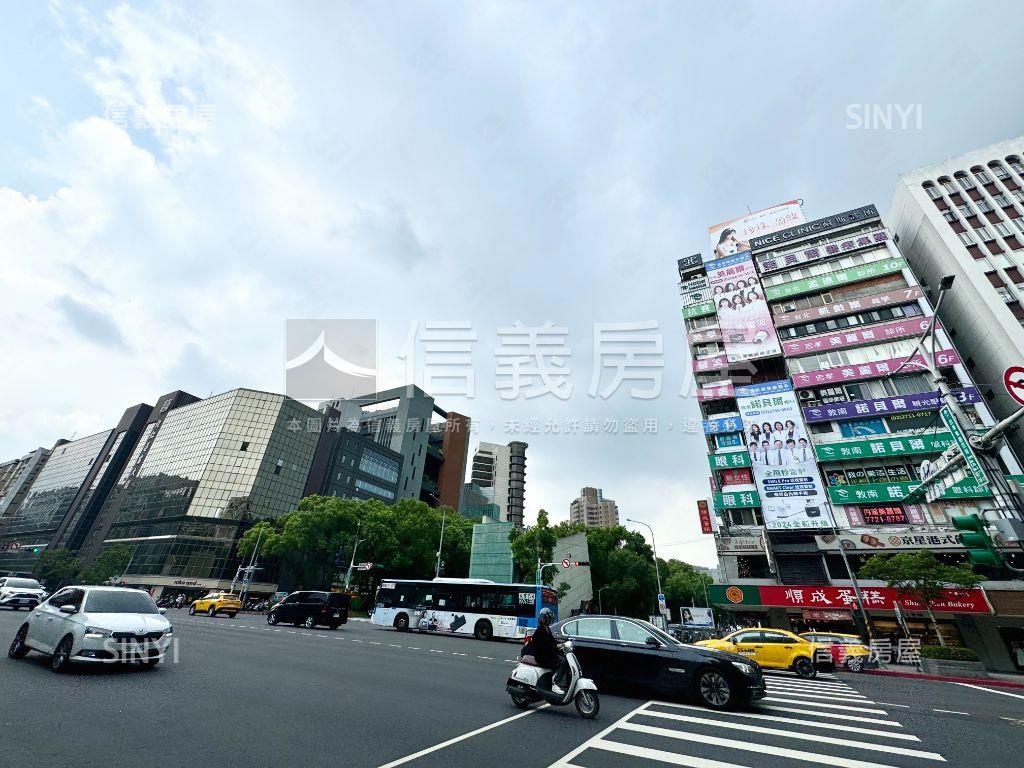 主推★太平洋電梯次頂樓房屋室內格局與周邊環境