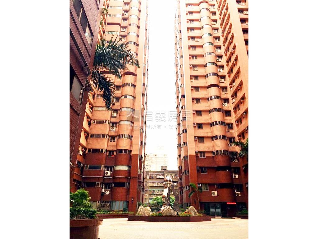 中和花園廣場小資宅房屋室內格局與周邊環境