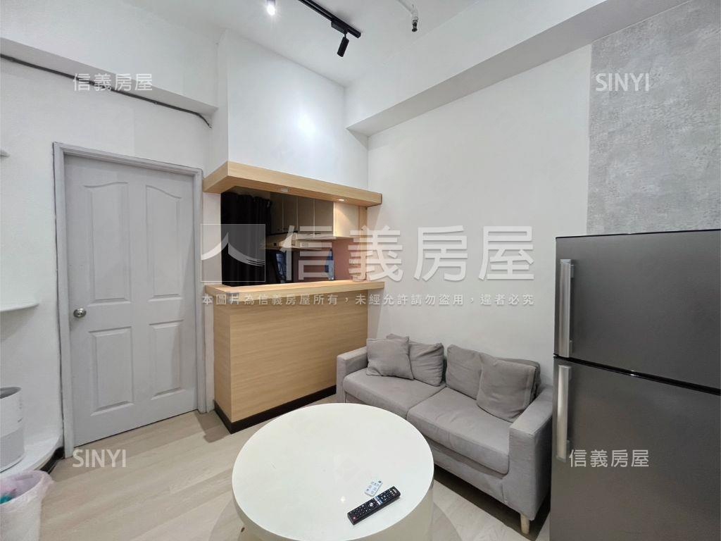 摩天鎮精美一房車位房屋室內格局與周邊環境