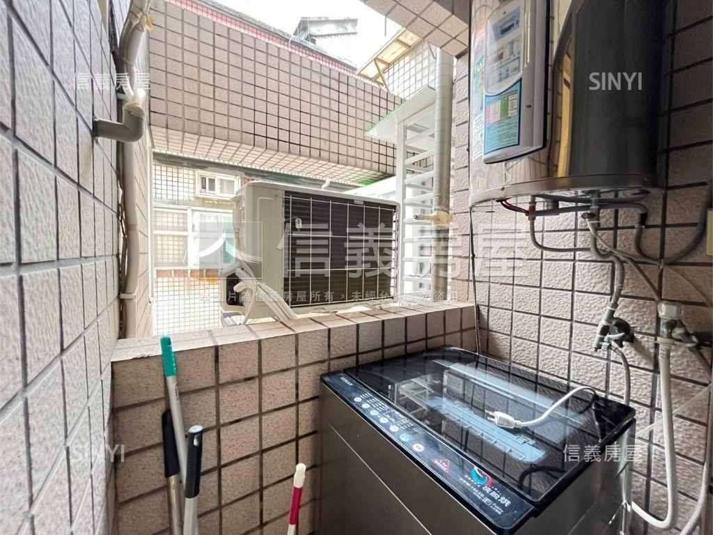 摩天鎮精美一房車位房屋室內格局與周邊環境