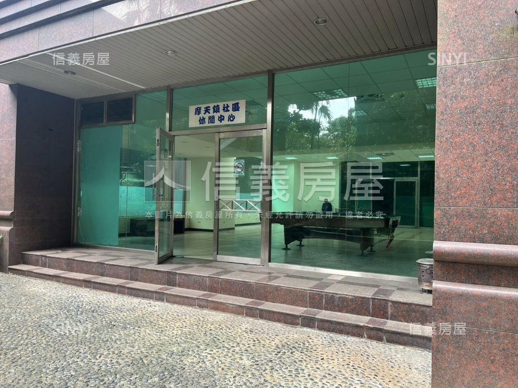 摩天鎮精美一房車位房屋室內格局與周邊環境