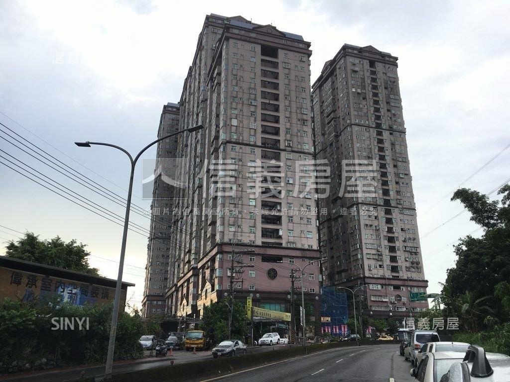 摩天鎮精美一房車位房屋室內格局與周邊環境