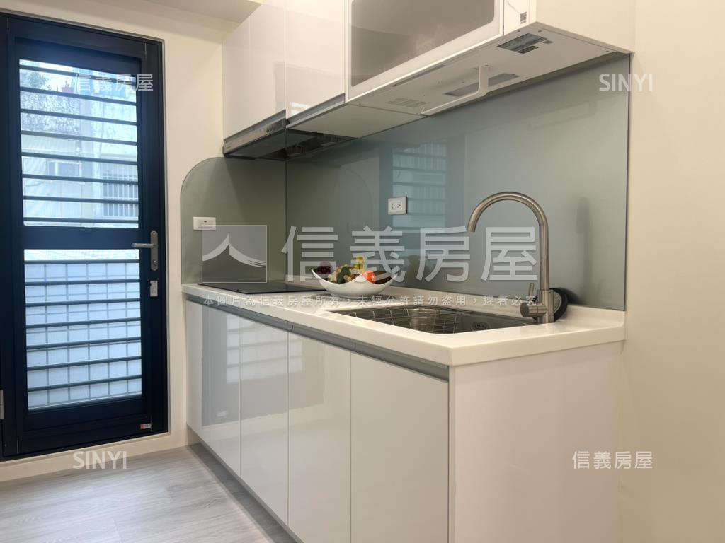國光六街整新採光三房房屋室內格局與周邊環境
