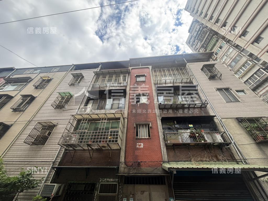近淡江大橋三房美寓房屋室內格局與周邊環境