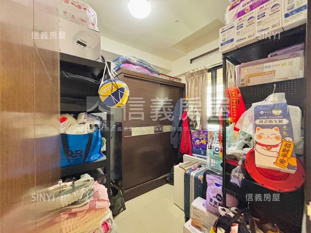 高樓景觀採光通風三房車位房屋室內格局與周邊環境