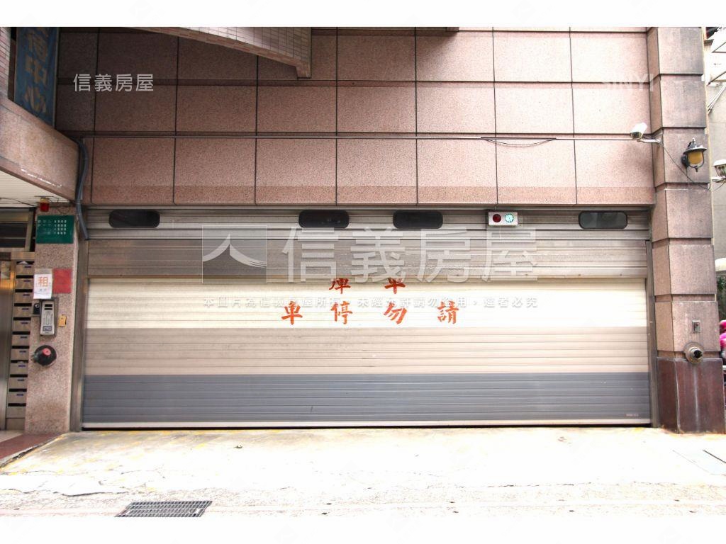 中山南西機械車位房屋室內格局與周邊環境