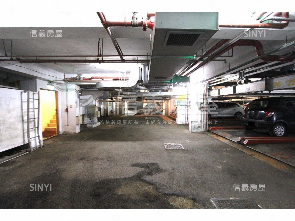 中山南西機械車位房屋室內格局與周邊環境