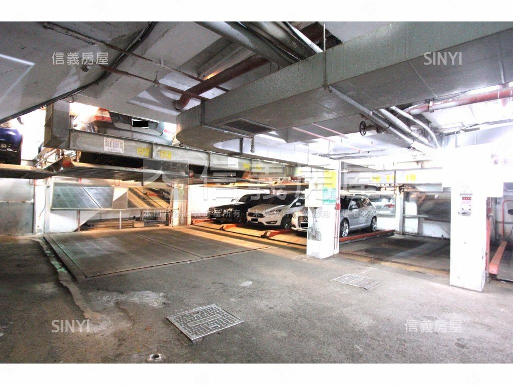 中山南西機械車位房屋室內格局與周邊環境