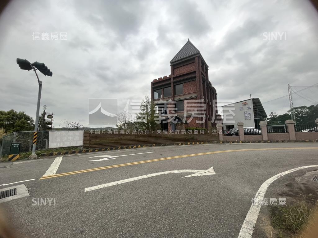 近聯合大學２千坪丙建用地房屋室內格局與周邊環境
