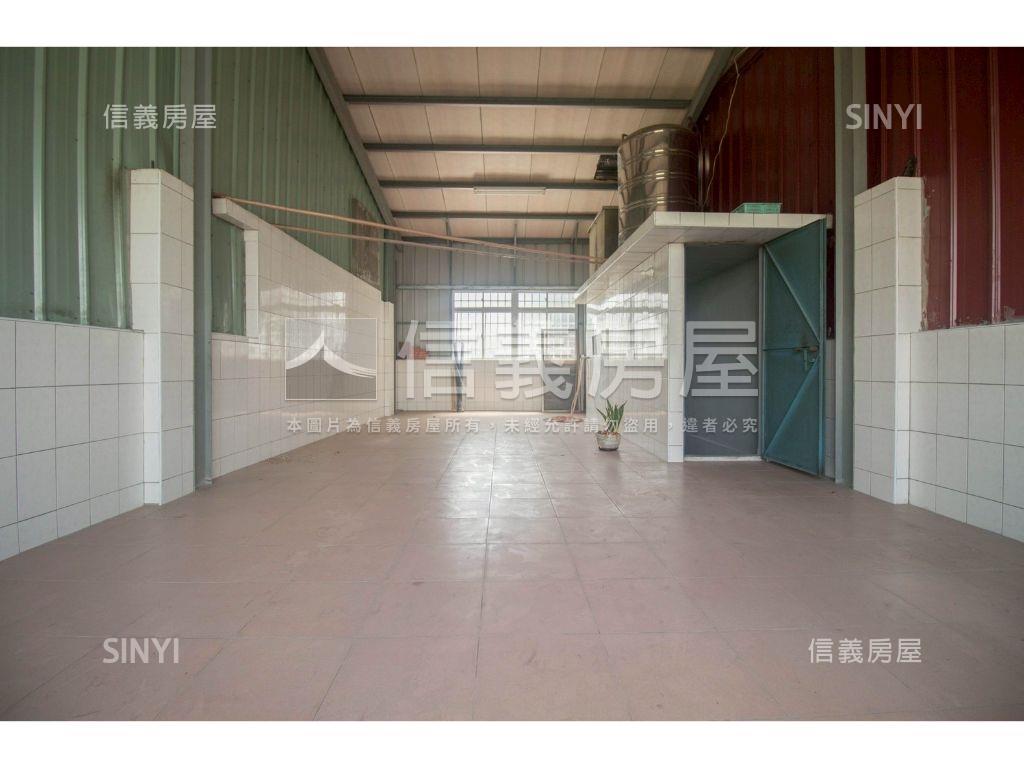 精誠中港面寬五米裝潢店面房屋室內格局與周邊環境