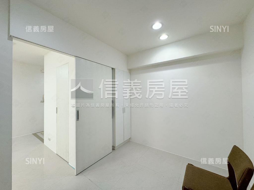 忠孝復興ＳＯＧＯ綠蔭一樓房屋室內格局與周邊環境