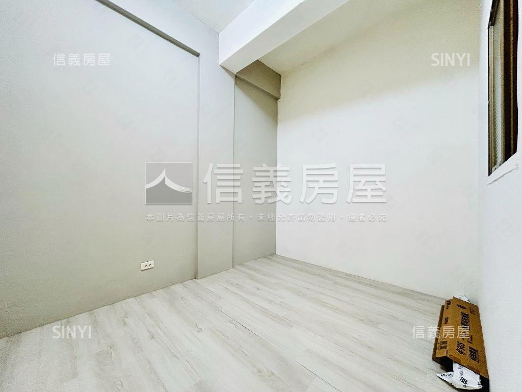 近捷運龍門商圈面寬一樓房屋室內格局與周邊環境