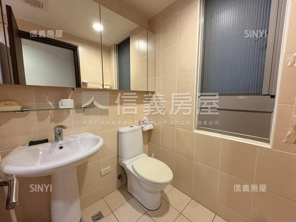 耶魯雲翠風雅三房房屋室內格局與周邊環境
