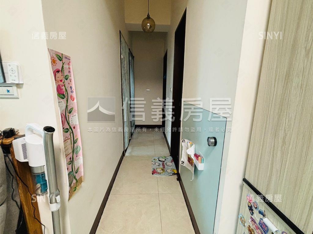 讚欸三面採光三房平面車位房屋室內格局與周邊環境