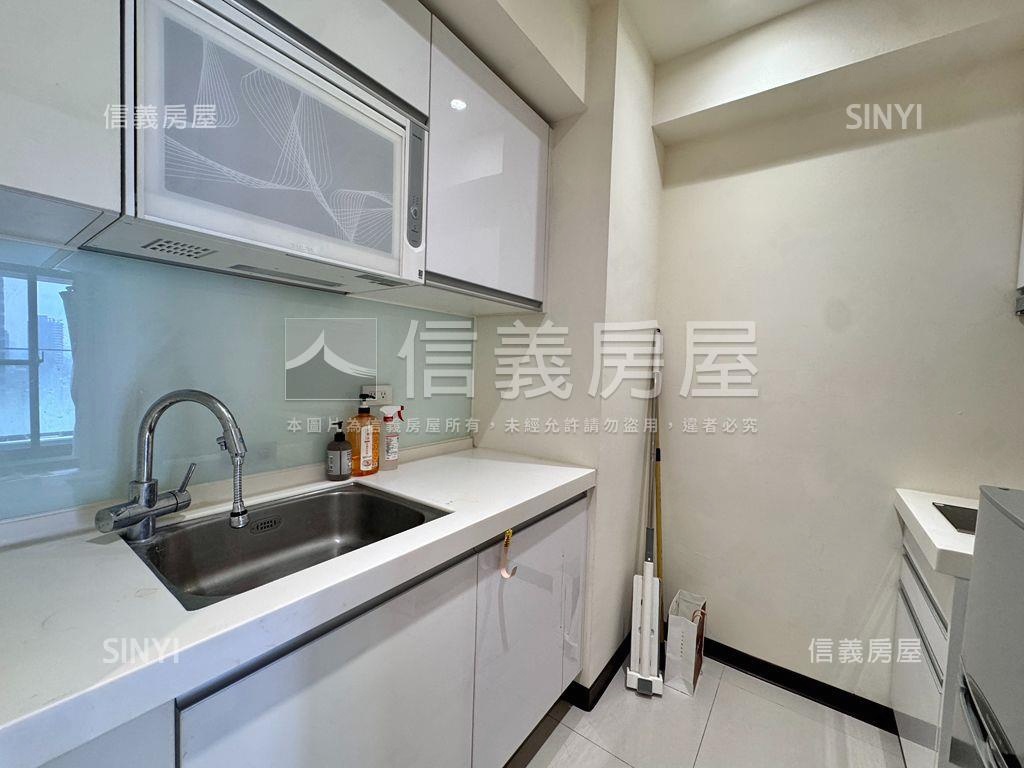 博愛香榭。高樓美景兩房房屋室內格局與周邊環境