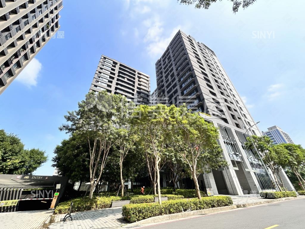 副都心峰盛稀有朝北景觀房屋室內格局與周邊環境