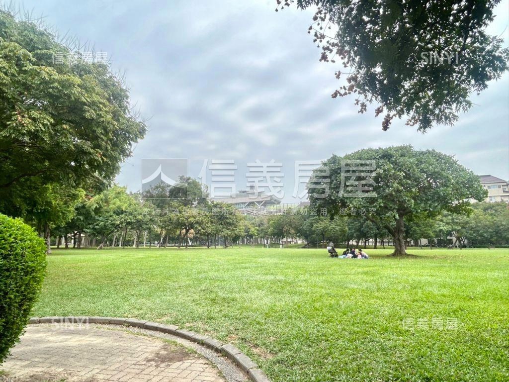 馥景莊園６９６２高樓美屋房屋室內格局與周邊環境