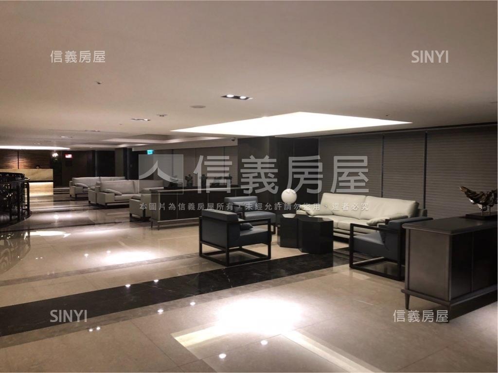 大威峰高樓三房全新未住過房屋室內格局與周邊環境