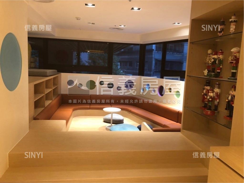 大威峰高樓三房全新未住過房屋室內格局與周邊環境