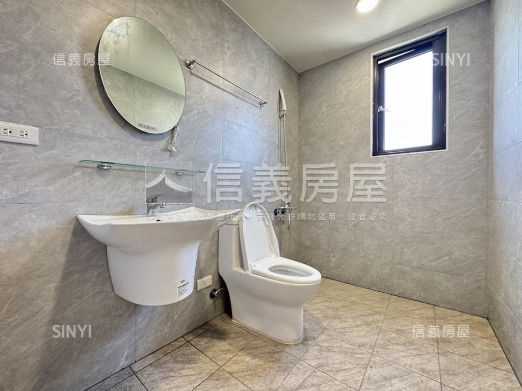 大里全新電梯兩房兩衛房屋室內格局與周邊環境