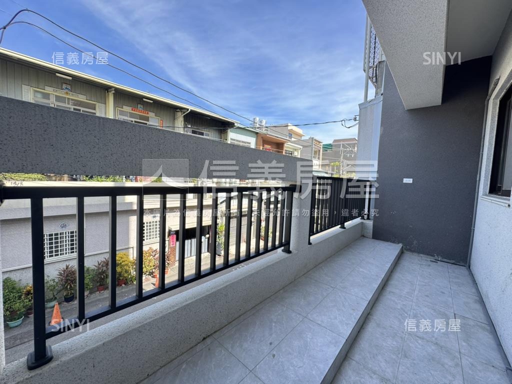 大里全新電梯兩房兩衛房屋室內格局與周邊環境