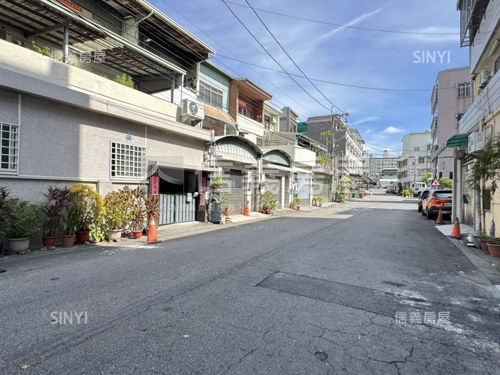 大里全新電梯兩房兩衛房屋室內格局與周邊環境