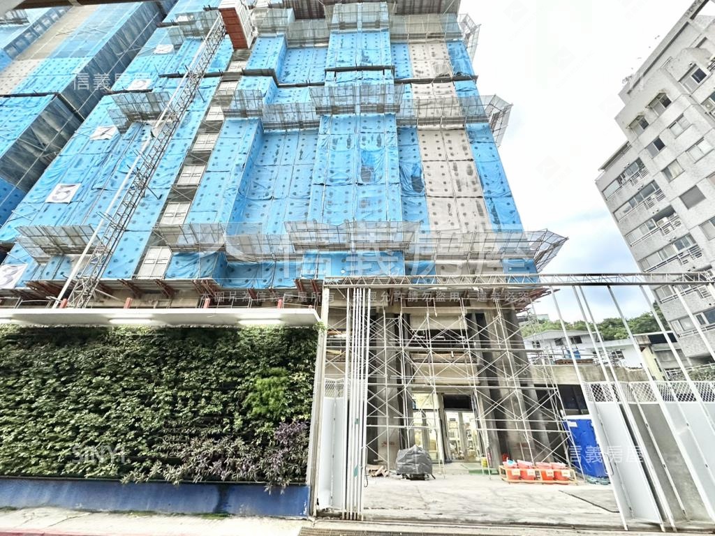 麟光站宏築信義大器店面房屋室內格局與周邊環境