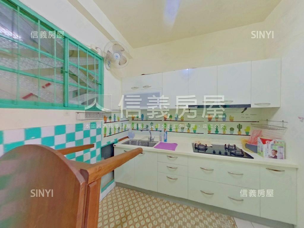鬧中取靜市中心透天房屋室內格局與周邊環境
