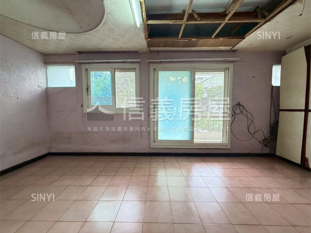 北區★面公園懷舊車墅房屋室內格局與周邊環境