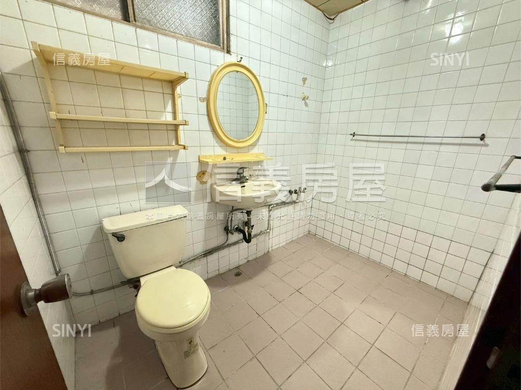 北區★面公園懷舊車墅房屋室內格局與周邊環境
