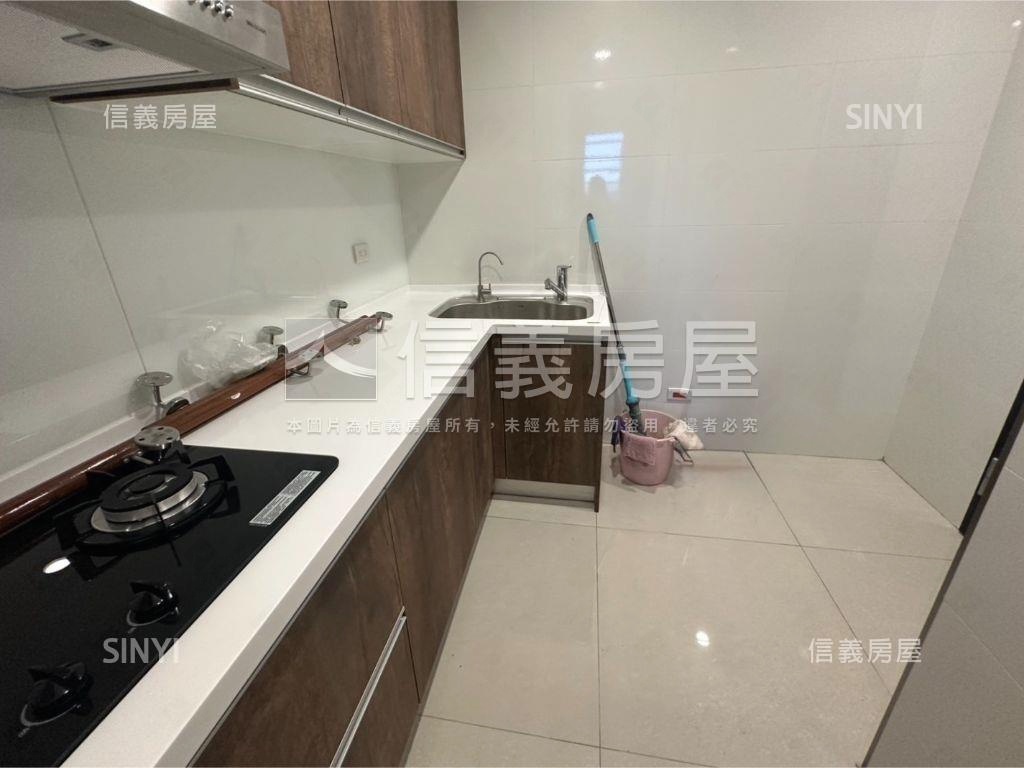 Ｔｈｅｏｎｅ☆５Ｆ房屋室內格局與周邊環境