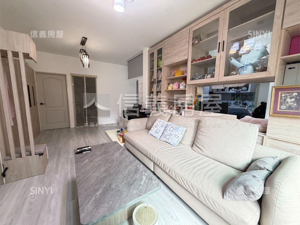 近大有梯田美三房車位房屋室內格局與周邊環境