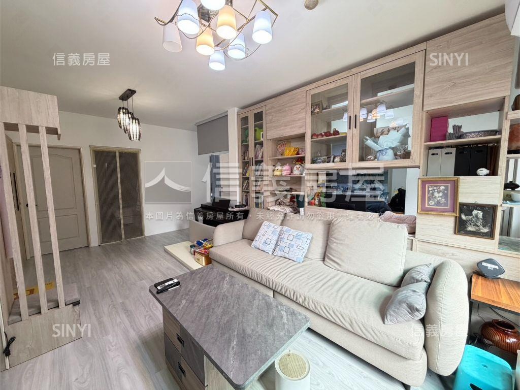 近大有梯田美三房車位房屋室內格局與周邊環境