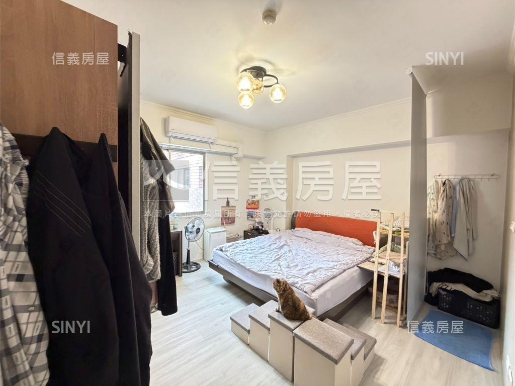 近大有梯田美三房車位房屋室內格局與周邊環境