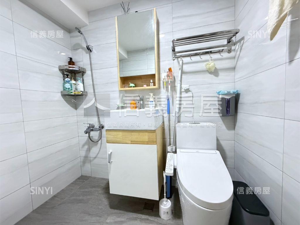 近大有梯田美三房車位房屋室內格局與周邊環境