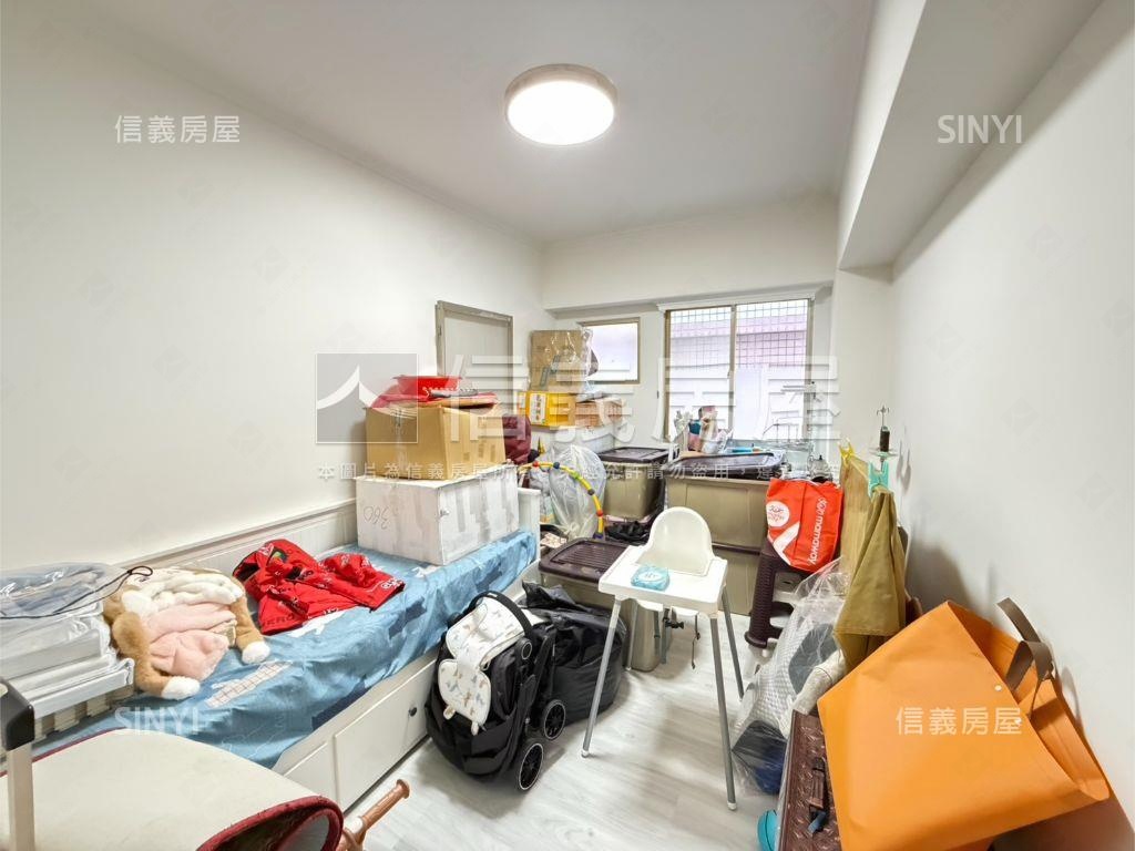 近大有梯田美三房車位房屋室內格局與周邊環境